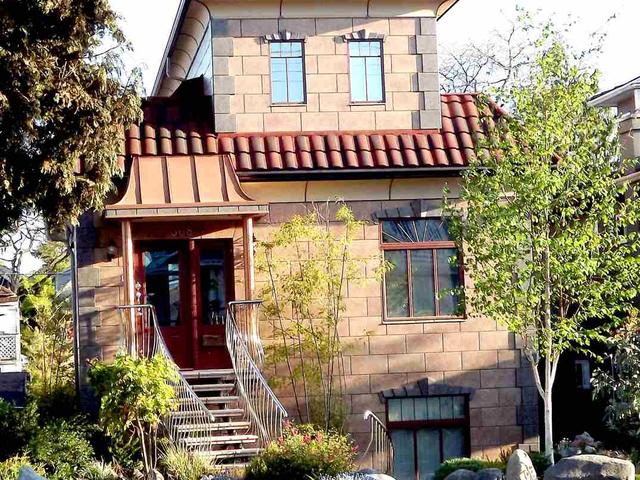 368 E 33RD AVENUE