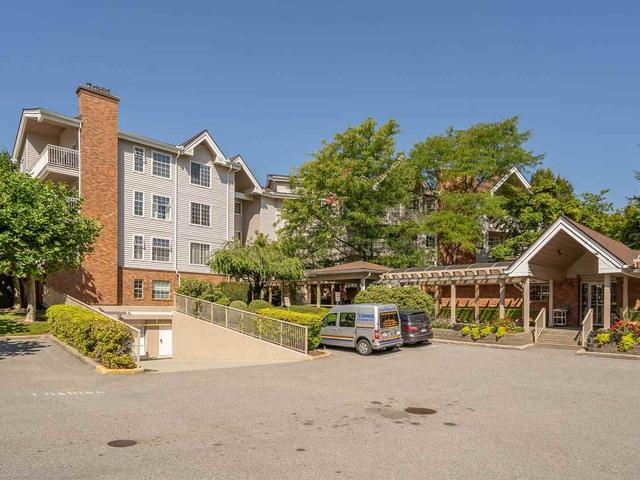 204 - 2963 BURLINGTON DRIVE