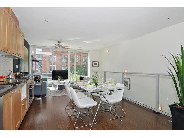 2 - 827 CAMBIE STREET