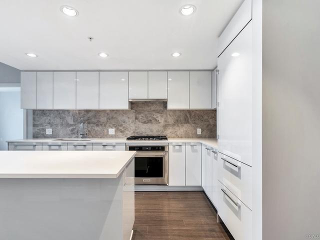 1207 - 6700 DUNBLANE AVENUE