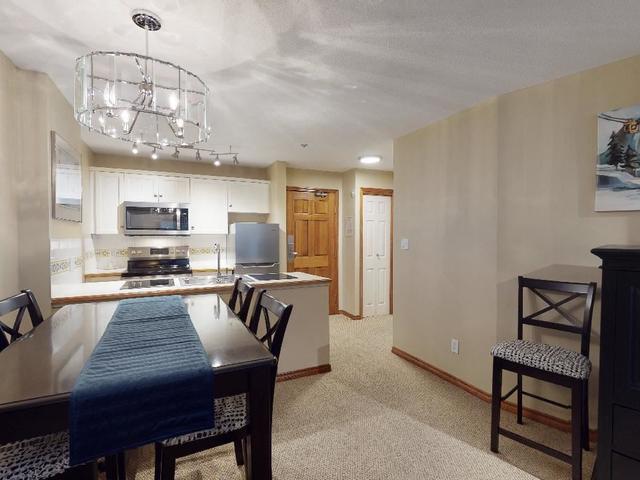 236 - 4800 SPEARHEAD DRIVE photo #1