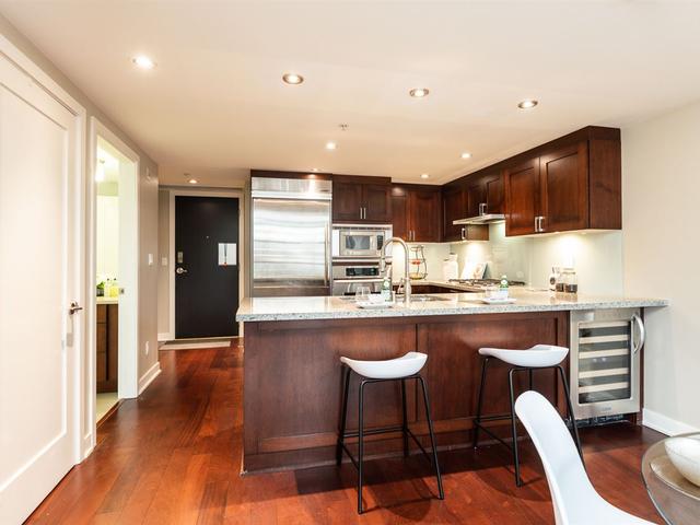 302 - 3595 W 18TH AVENUE