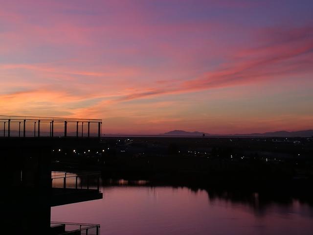 1105 - 6633 PEARSON WAY