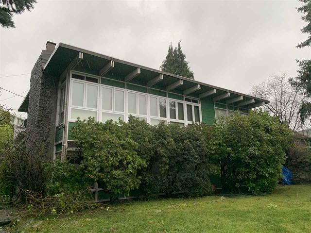 520 W 29TH AVENUE