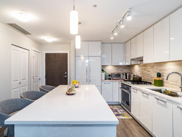 335 - 9500 TOMICKI AVENUE