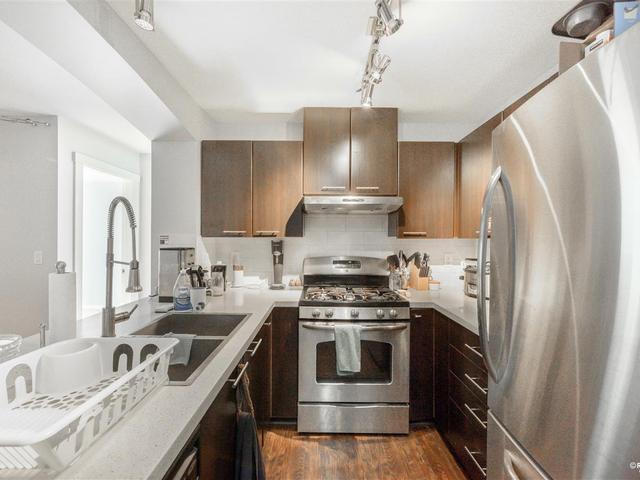 205 - 9319 UNIVERSITY CRESCENT