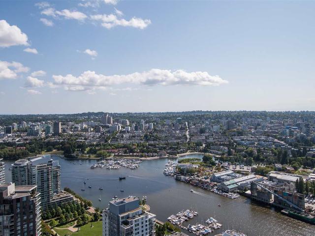 5505 - 1480 HOWE STREET