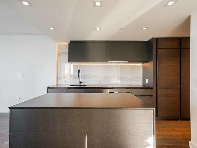 1605 - 620 CARDERO STREET