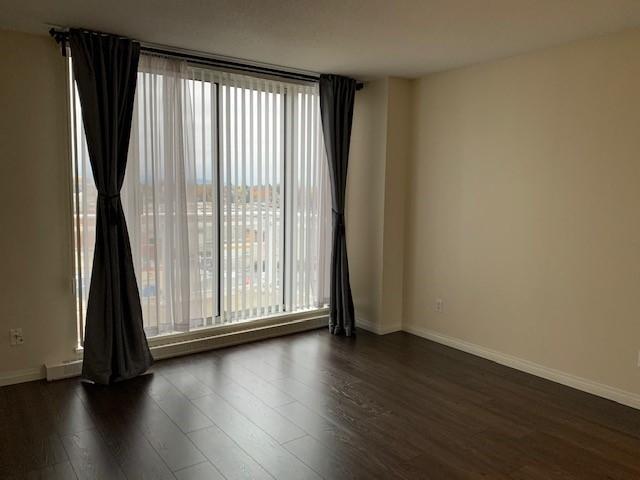 506 - 688 FAIRCHILD ROAD