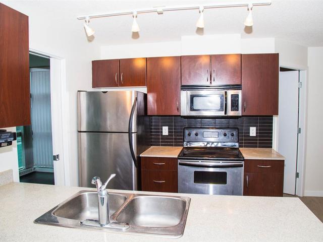 1728 - 938 SMITHE STREET