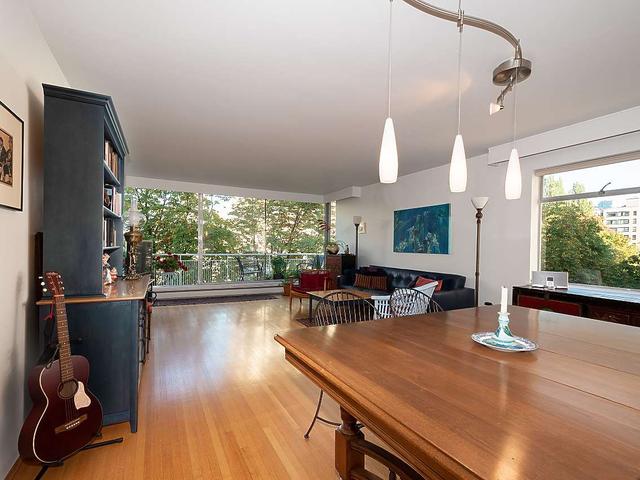 501 - 1960 ROBSON STREET