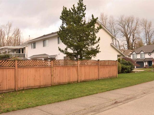 10172 BEAVER CRESCENT