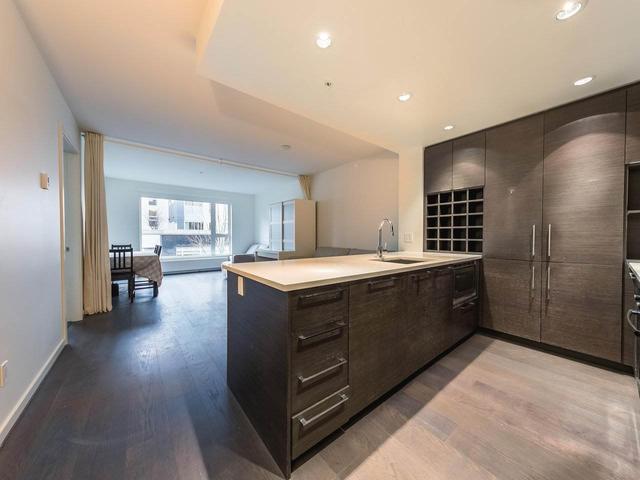 518 - 5955 BIRNEY AVENUE