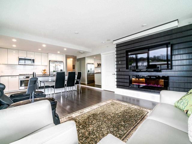 705 - 3281 E KENT AVENUE NORTH