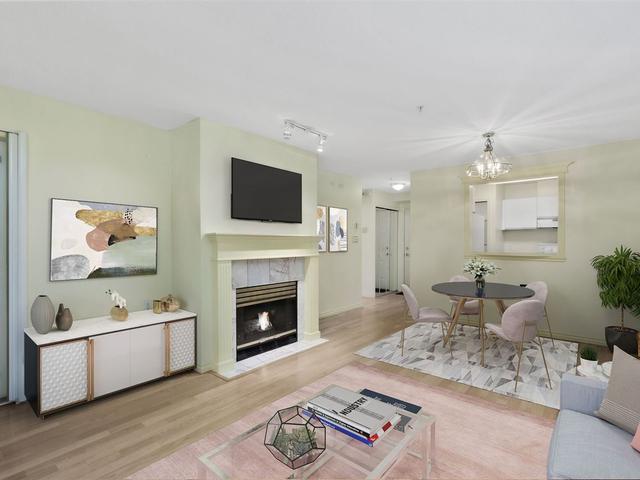 106 - 55 BLACKBERRY DRIVE