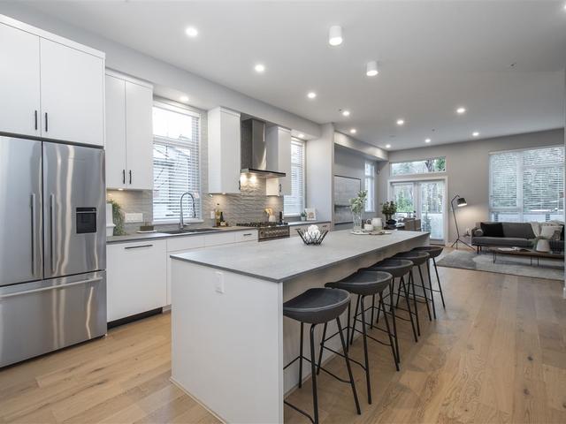 4676 CAPILANO ROAD