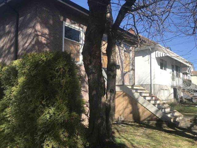 2607 TURNER STREET photo #1