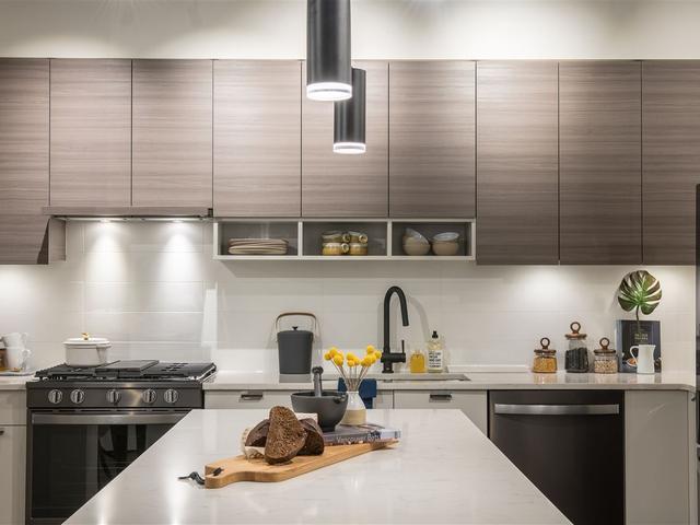 305 - 20689 WILLOUGHBY TOWN CENTRE DRIVE