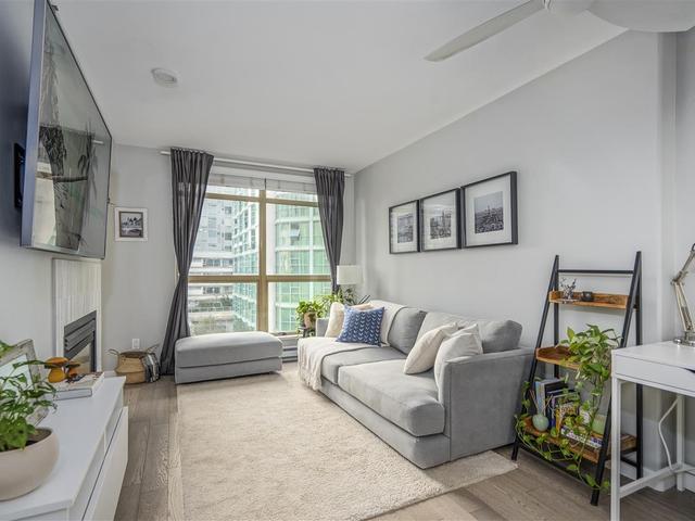 703 - 819 HAMILTON STREET