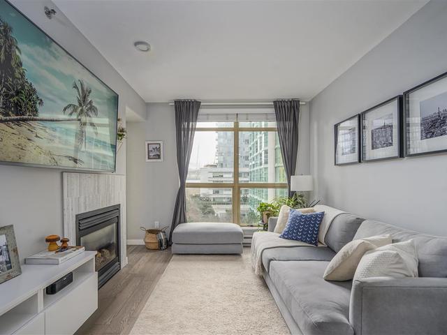 703 - 819 HAMILTON STREET