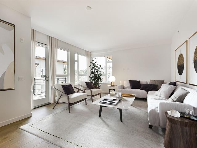 303 - 715 W 15 STREET