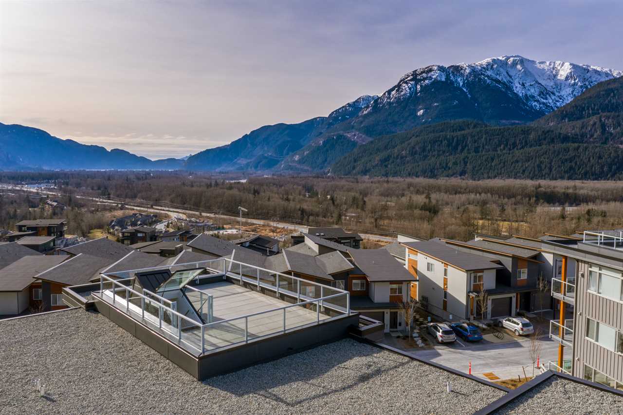 314 41328 SKYRIDGE PLACE, Squamish For Sale 1,250,000 Property.ca
