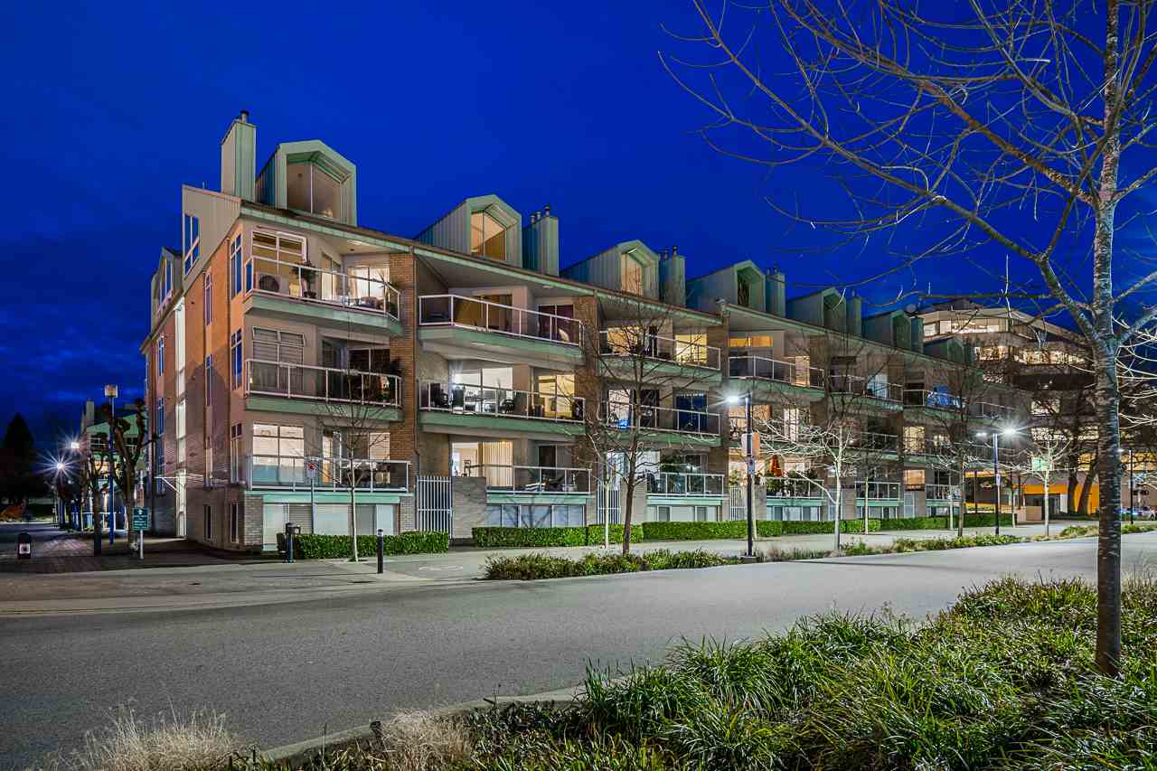 1101 33 CHESTERFIELD PLACE, North Vancouver Sold, R2552273 Condos.ca