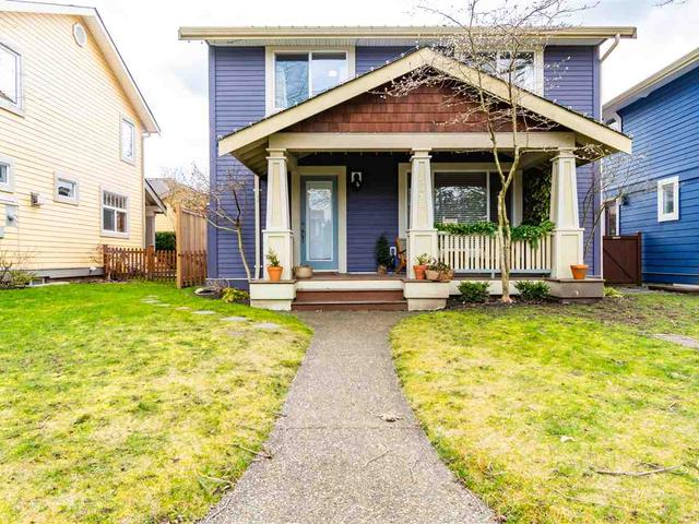 5816 CHEAMVIEW CRESCENT