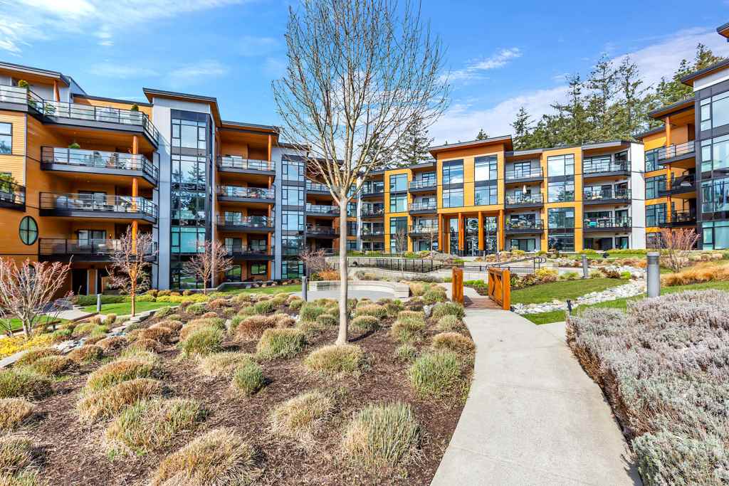 315 14855 THRIFT AVENUE, White Rock Sold, R2554735 Condos.ca