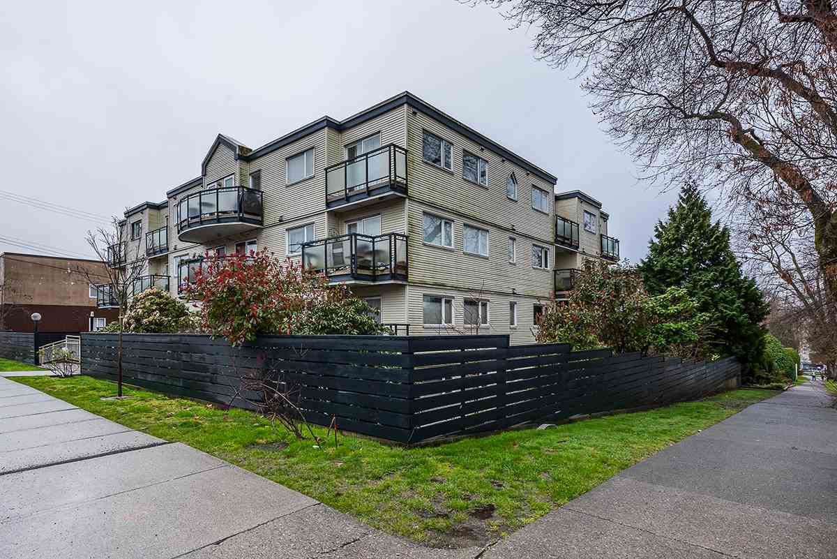 304 33 N TEMPLETON DRIVE, Vancouver Sold, R2556514 Condos.ca