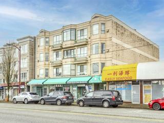 403 - 6963 VICTORIA DRIVE