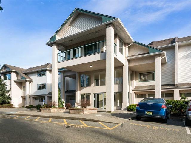 215 - 1755 SALTON ROAD