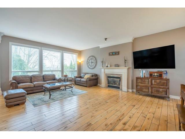 31848 THORNHILL PLACE