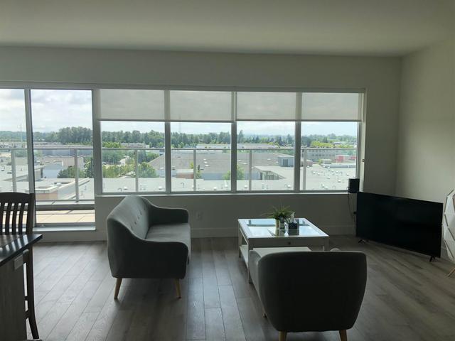 902 - 10780 NO. 5 ROAD