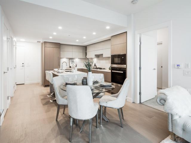 307 - 469 KING EDWARD AVENUE