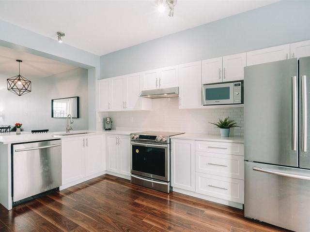 63 - 11067 BARNSTON VIEW ROAD