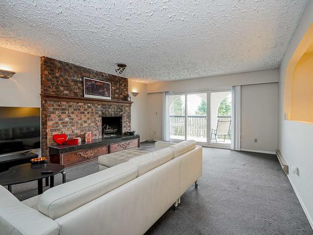 7696 - 7698 CUMBERLAND STREET