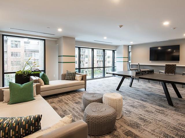 403 - 9213 ODLIN ROAD