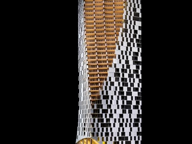 501 - 1550 ALBERNI STREET