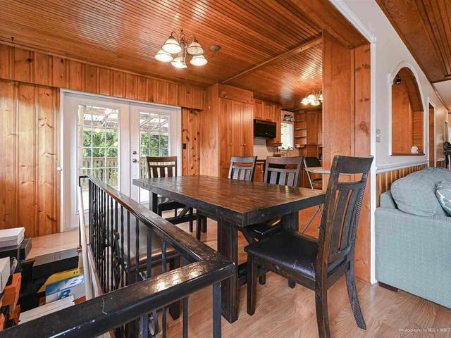 298 MONTGOMERY STREET