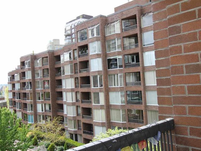 514 - 950 DRAKE STREET