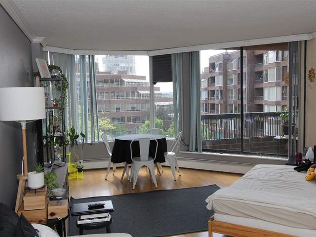 514 - 950 DRAKE STREET