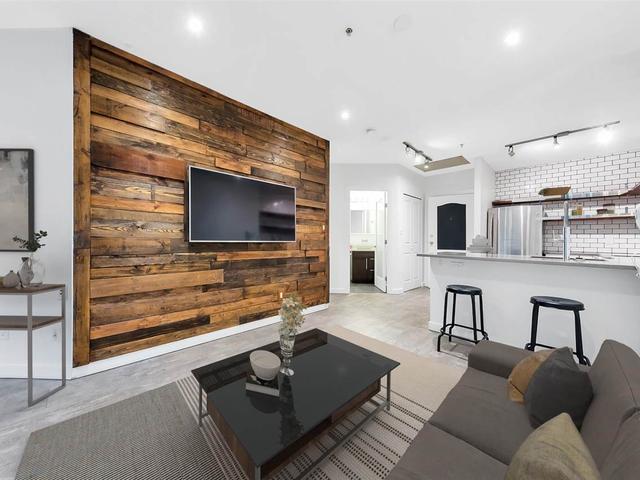 210 - 1177 HORNBY STREET