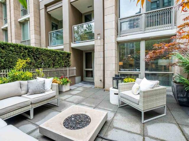 201 - 1055 RICHARDS STREET