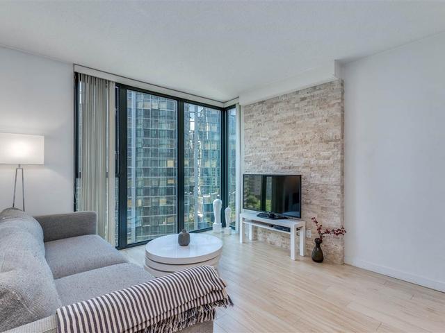 1606 - 1331 W GEORGIA STREET