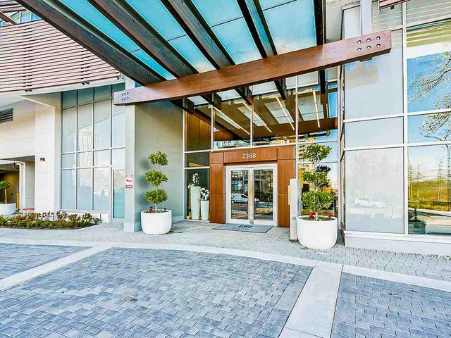 910 - 2388 MADISON AVENUE