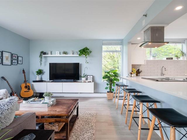 407 - 3061 E KENT AVENUE NORTH