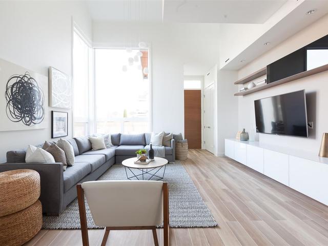 2 - 9055 DAYTON AVENUE