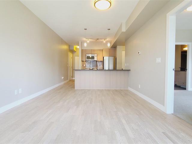 601 - 10033 RIVER DRIVE