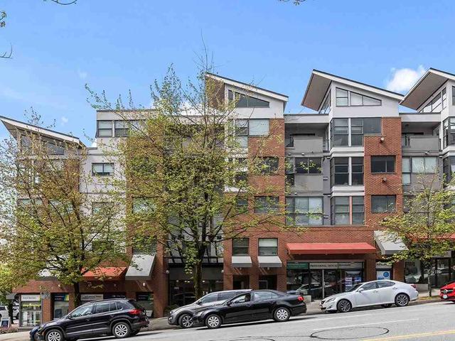 207 - 305 LONSDALE AVENUE
